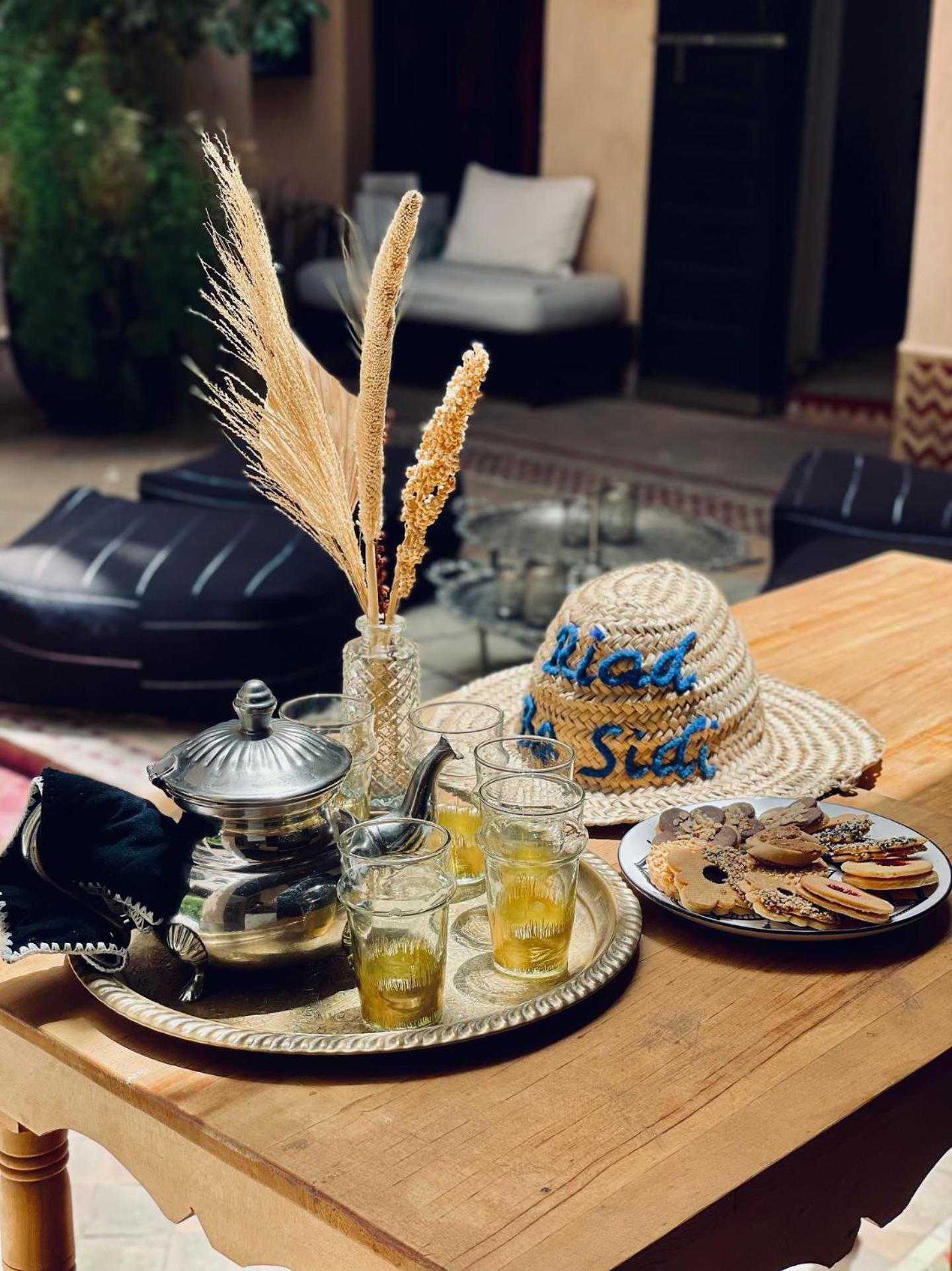 Riad Basidi Piscine Chauffee Sur Le Toit De La Medina Marrakesh Extérieur photo